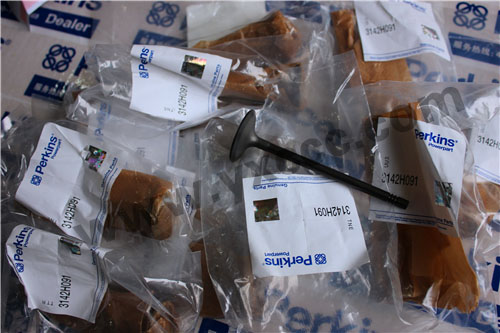 柴油機1206E配件銷售中心油底殼墊、T414441壓縮機、氣門、搖臂軸(1200)